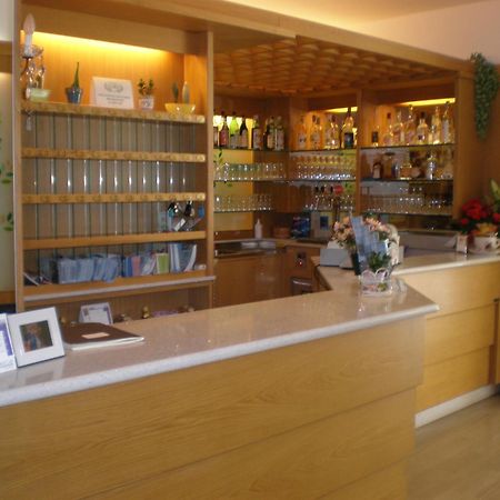 Hotel Gloria Lignano Sabbiadoro Buitenkant foto
