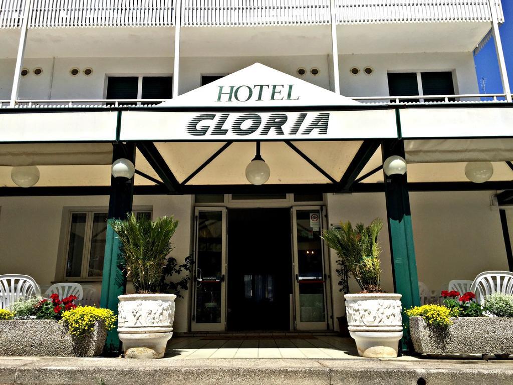 Hotel Gloria Lignano Sabbiadoro Buitenkant foto